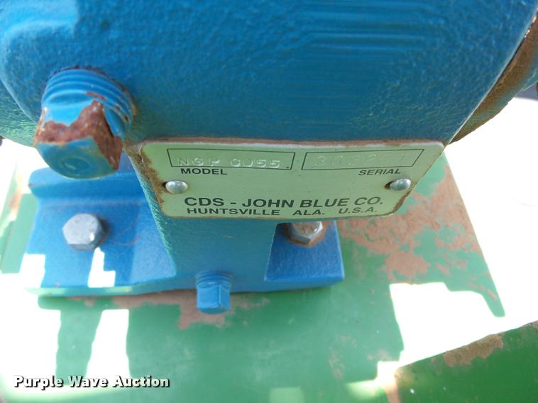 image for item DB4005 1998 John Deere 1760 Conservation no-till planter