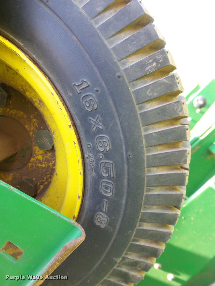 image for item DB4005 1998 John Deere 1760 Conservation no-till planter