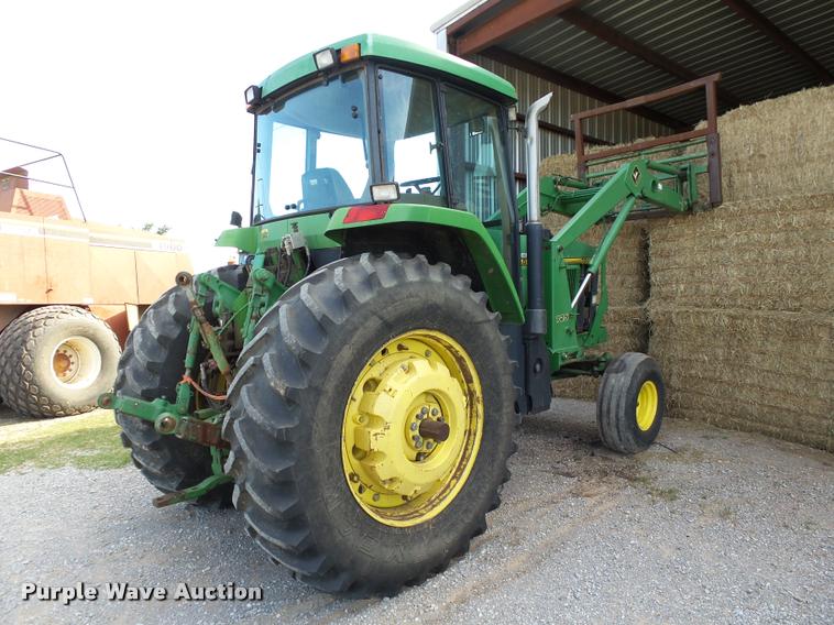 image for item DB4006 1993 John Deere 7800 tractor