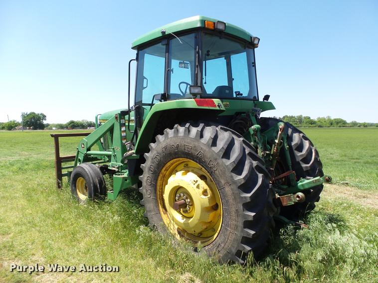 image for item DB4006 1993 John Deere 7800 tractor