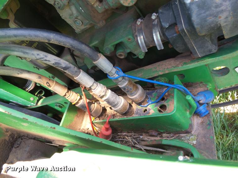 image for item DB4006 1993 John Deere 7800 tractor