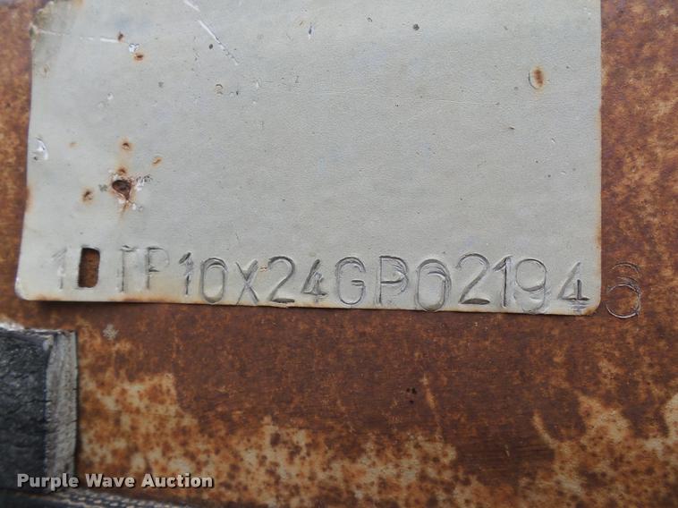 image for item DB4007 1986 Dorsey flatbed trailer