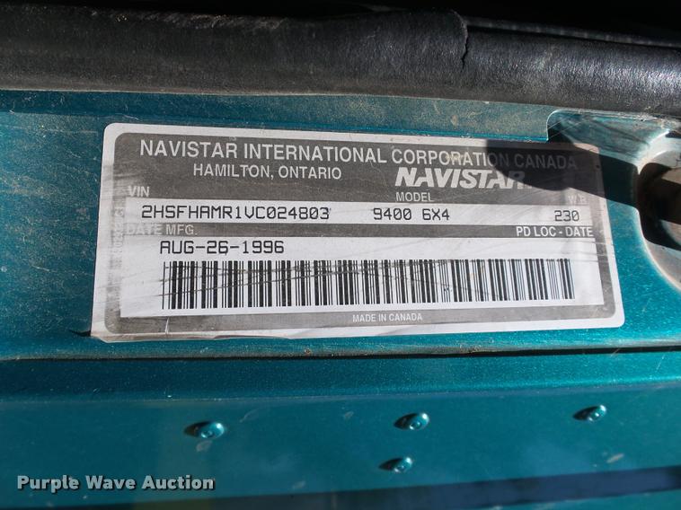 image for item DB4008 1997 International 9400 semi truck