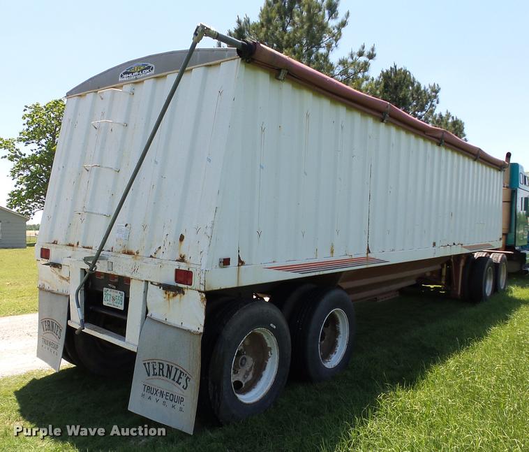 image for item DB4009 1992 Jet double hopper grain trailer
