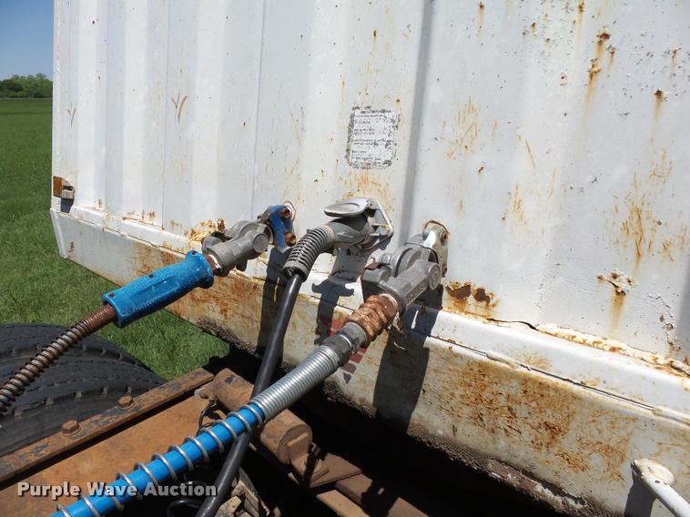 image for item DB4009 1992 Jet double hopper grain trailer