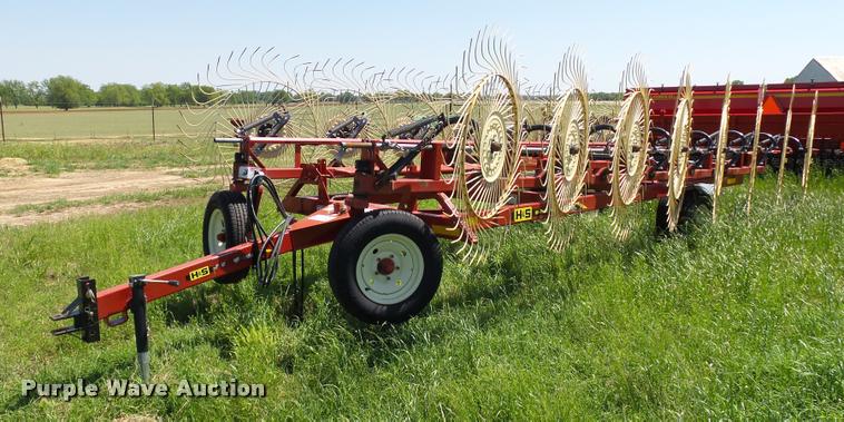 image for item DB4011 H&S BF16 hay rake