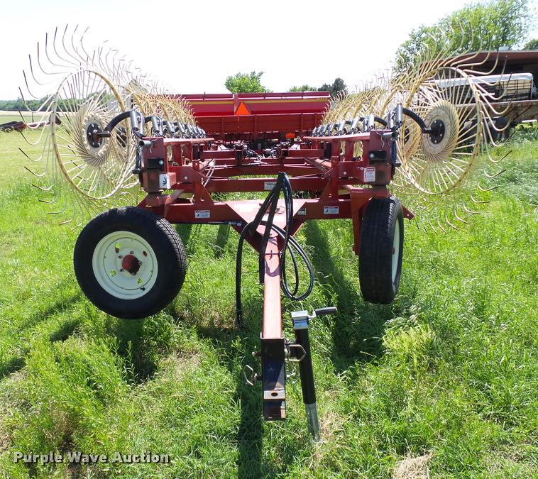 image for item DB4011 H&S BF16 hay rake