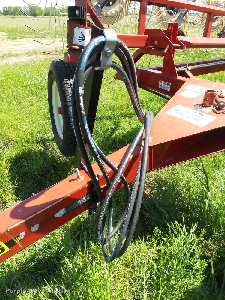 image for item DB4011 H&S BF16 hay rake