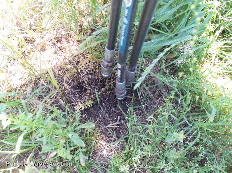 image for item DB4011 H&S BF16 hay rake