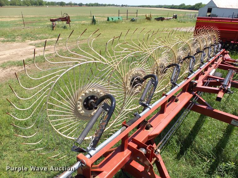 image for item DB4011 H&S BF16 hay rake