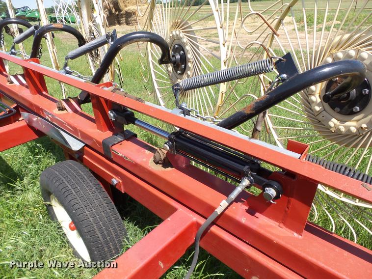 image for item DB4011 H&S BF16 hay rake