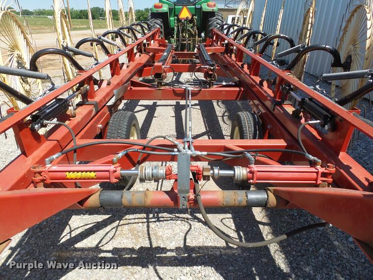 image for item DB4012 H&S BF16 hay rake