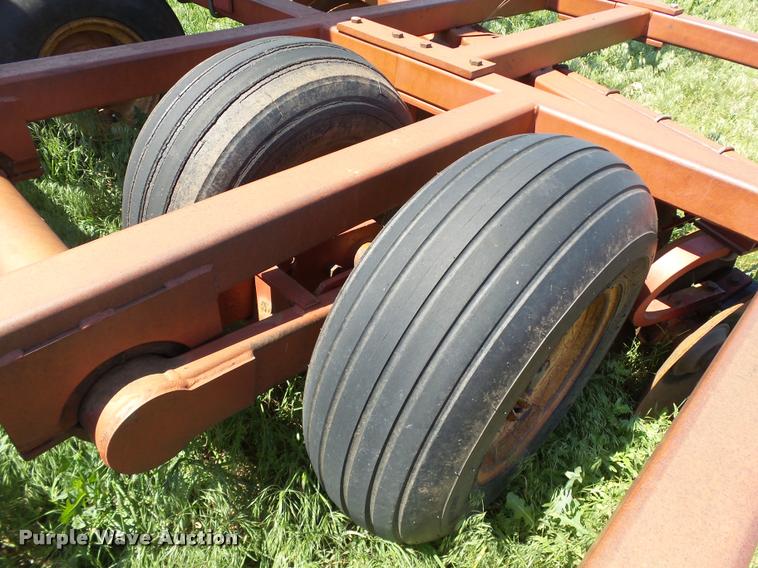 image for item DB4013 Sunflower 132118 off-set disk