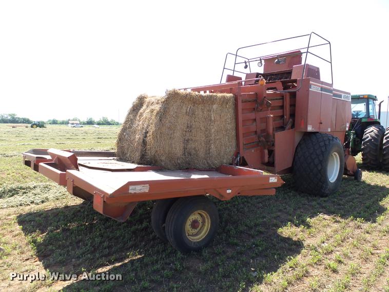 image for item DB4024 1997 Hesston 4900 square baler