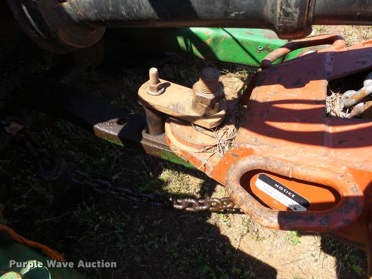 image for item DB4024 1997 Hesston 4900 square baler