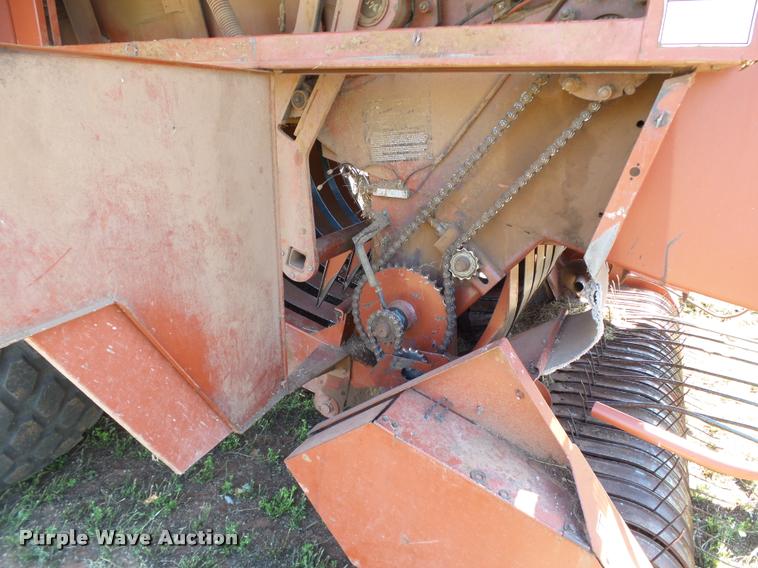 image for item DB4024 1997 Hesston 4900 square baler