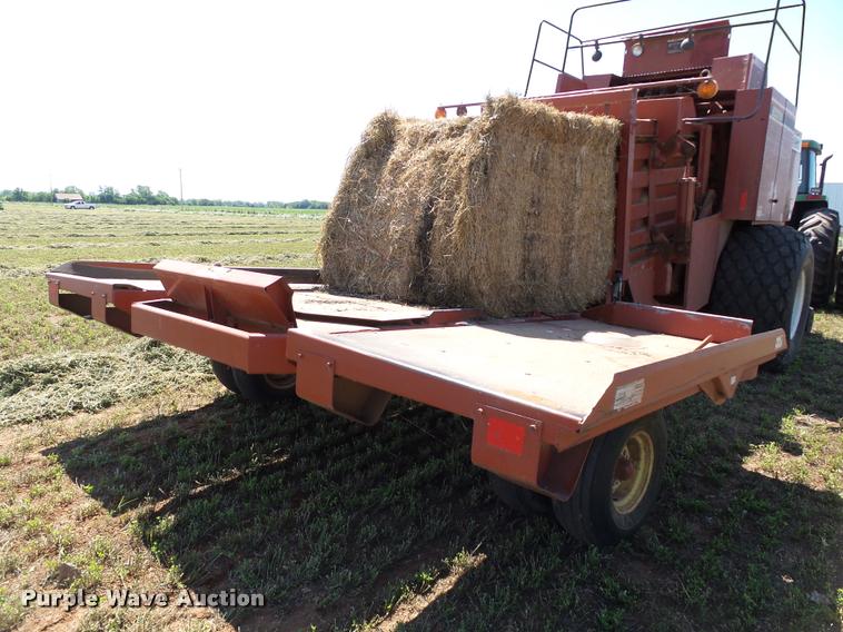 image for item DB4024 1997 Hesston 4900 square baler