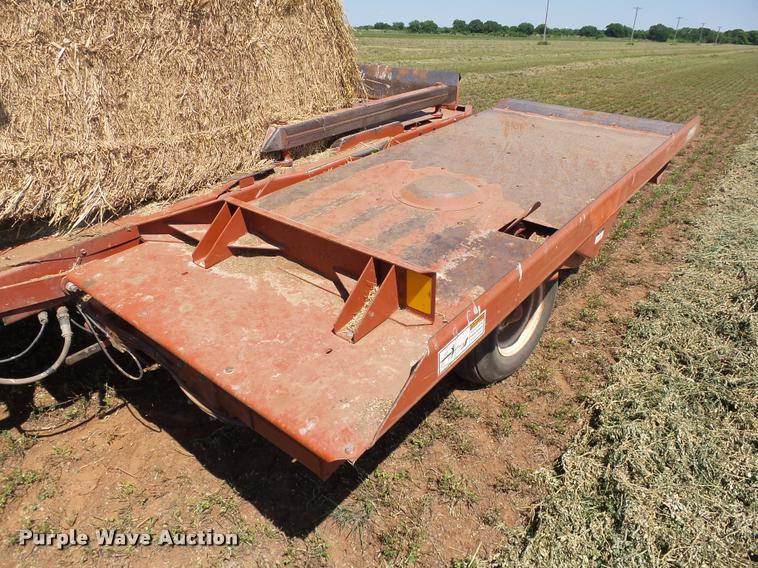 image for item DB4024 1997 Hesston 4900 square baler
