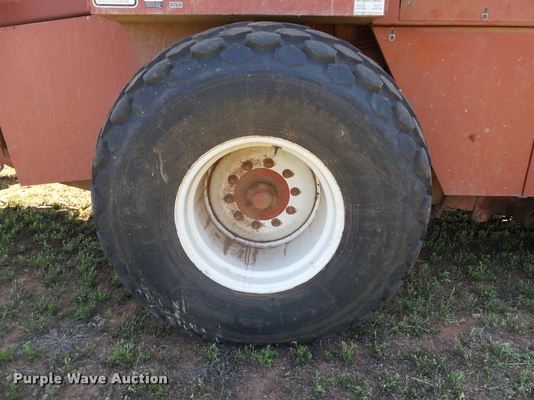 image for item DB4024 1997 Hesston 4900 square baler