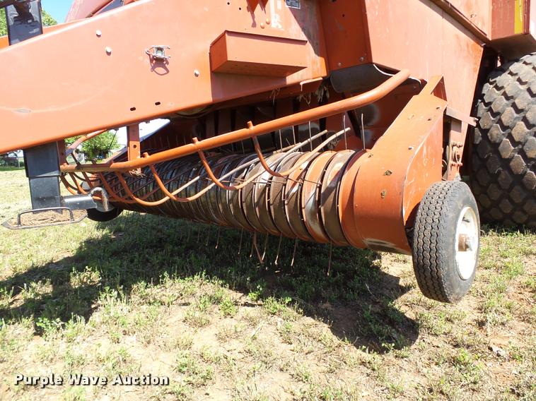 image for item DB4025 2003 Hesston 4910 square baler