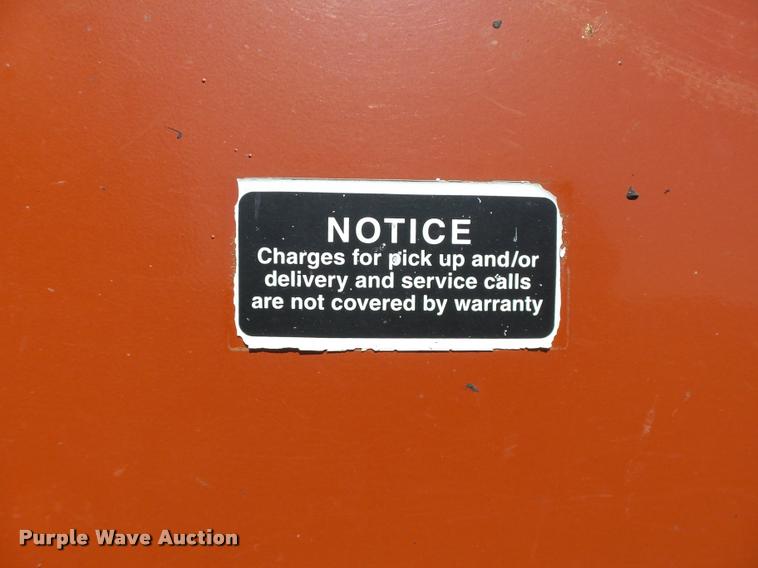 image for item DB4025 2003 Hesston 4910 square baler