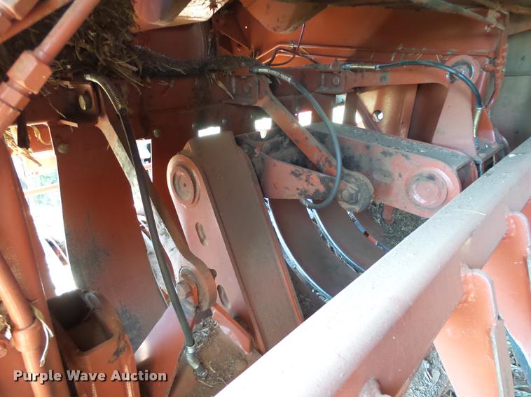 image for item DB4025 2003 Hesston 4910 square baler