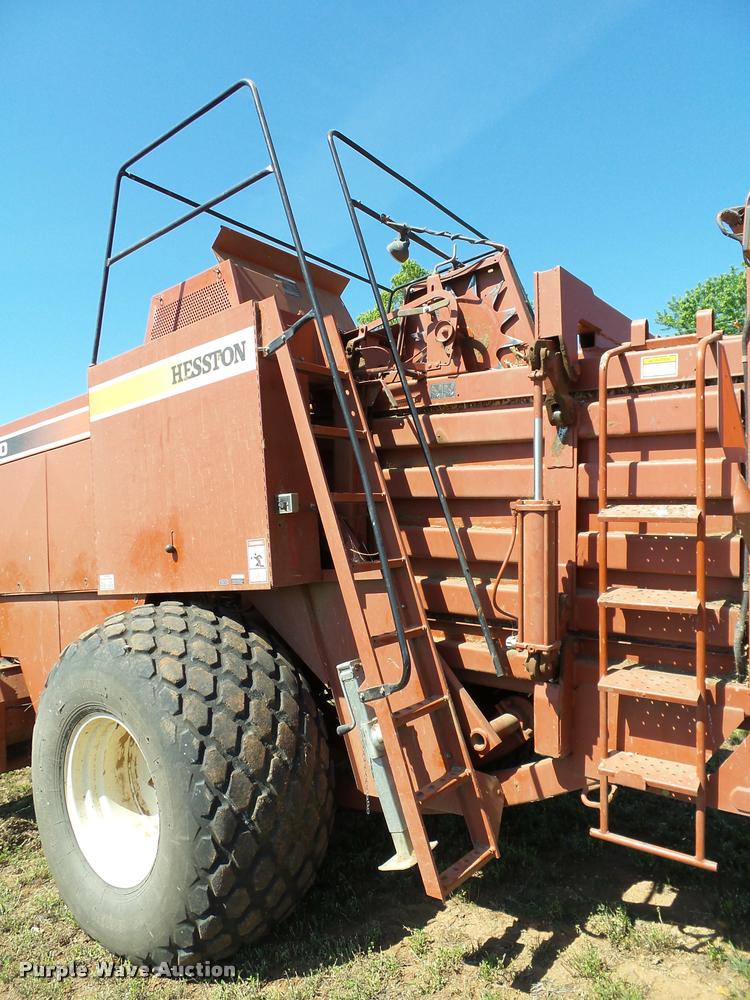 image for item DB4025 2003 Hesston 4910 square baler