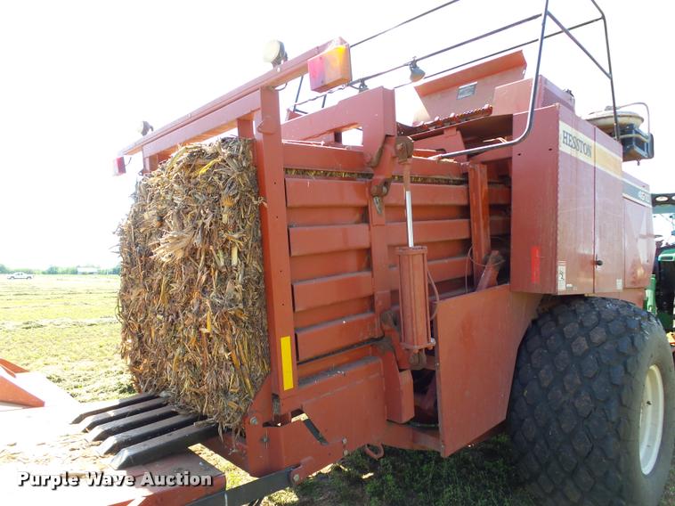 image for item DB4025 2003 Hesston 4910 square baler