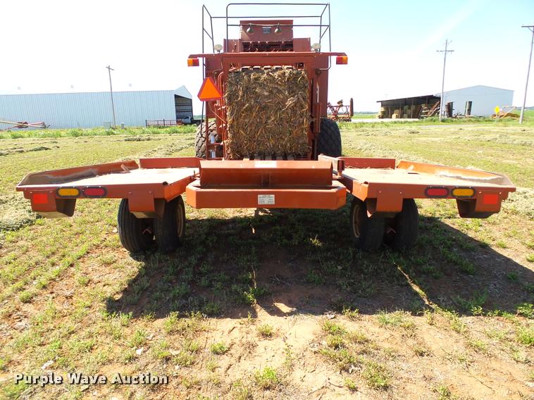 image for item DB4025 2003 Hesston 4910 square baler