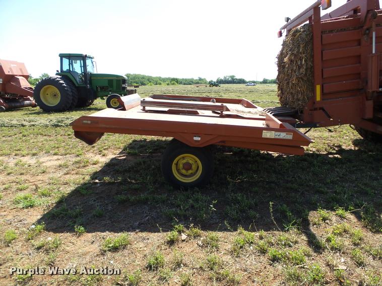 image for item DB4025 2003 Hesston 4910 square baler