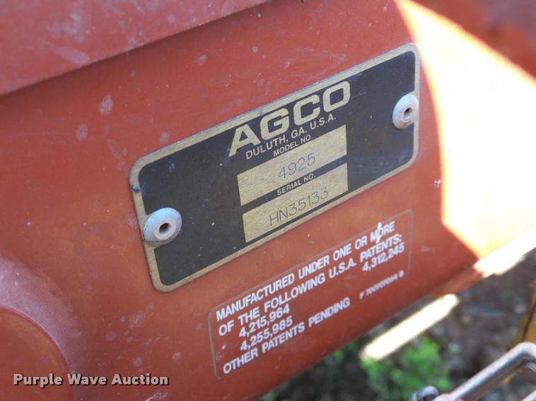 image for item DB4025 2003 Hesston 4910 square baler