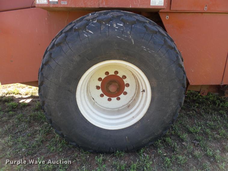 image for item DB4025 2003 Hesston 4910 square baler