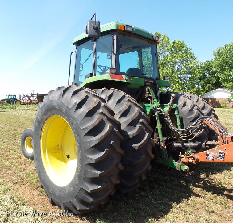 image for item DB4027 1992 John Deere 7800 tractor