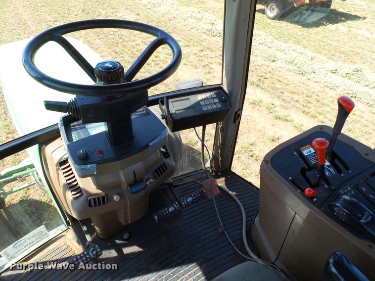 image for item DB4027 1992 John Deere 7800 tractor