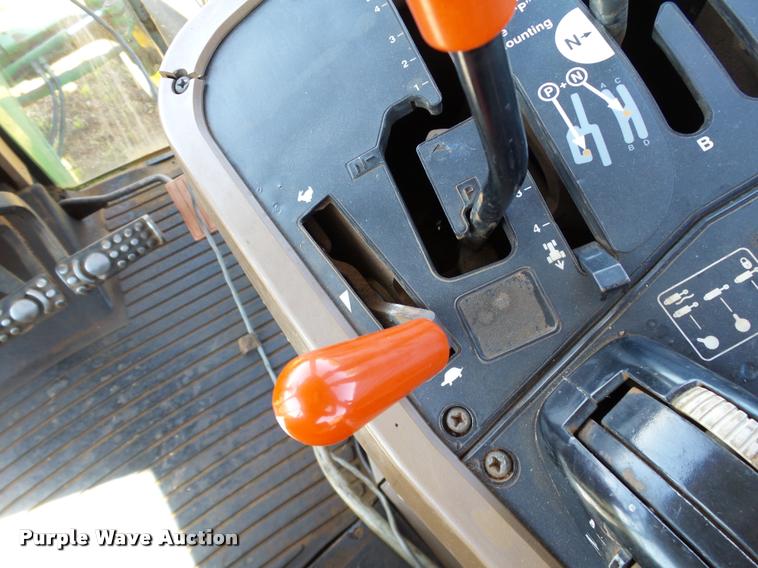 image for item DB4027 1992 John Deere 7800 tractor