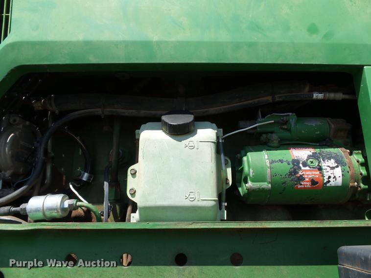 image for item DB4027 1992 John Deere 7800 tractor