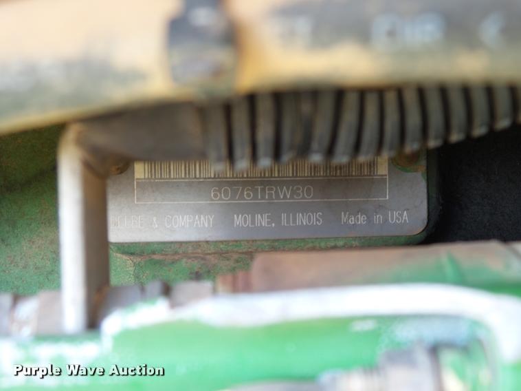 image for item DB4027 1992 John Deere 7800 tractor