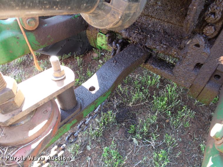 image for item DB4027 1992 John Deere 7800 tractor