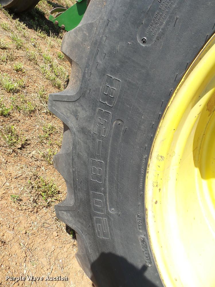 image for item DB4027 1992 John Deere 7800 tractor