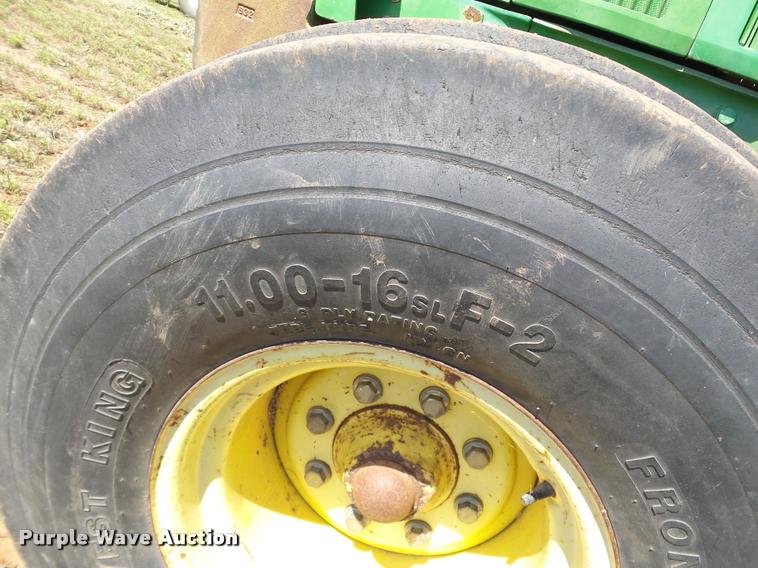 image for item DB4027 1992 John Deere 7800 tractor