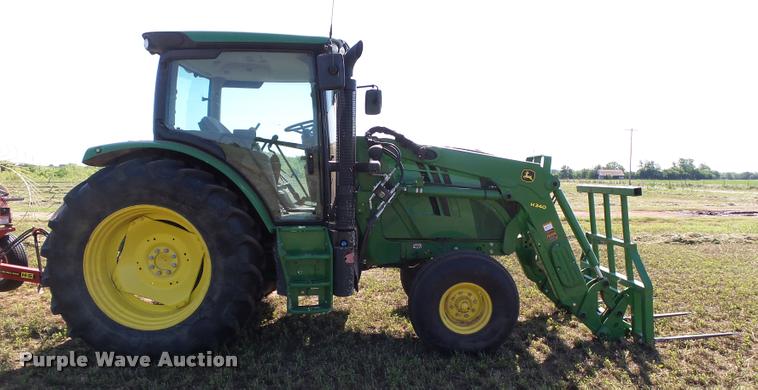 image for item DB4028 2012 John Deere 6125R tractor