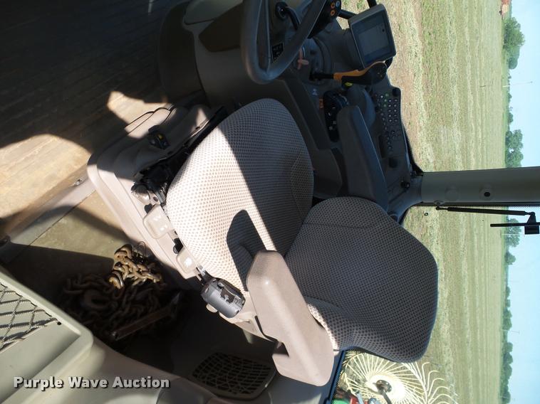 image for item DB4028 2012 John Deere 6125R tractor