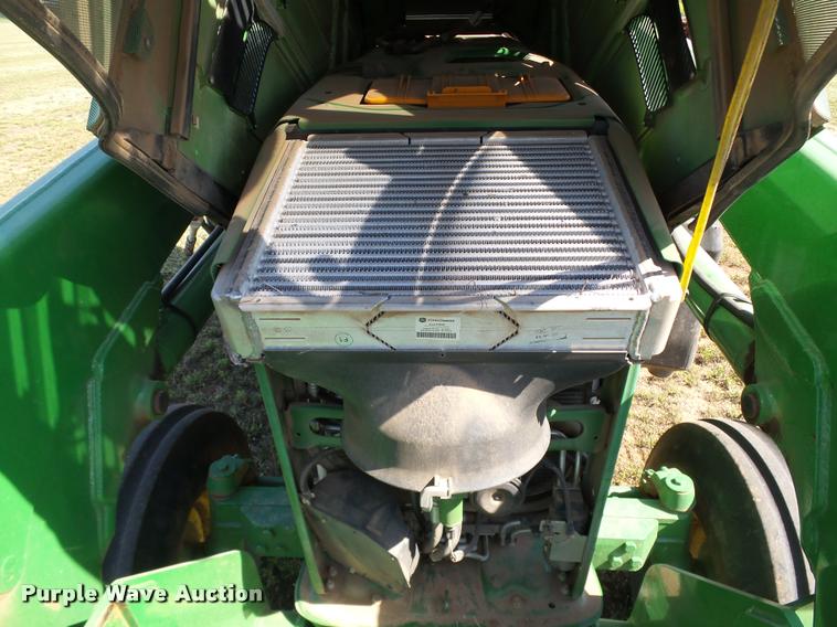 image for item DB4028 2012 John Deere 6125R tractor