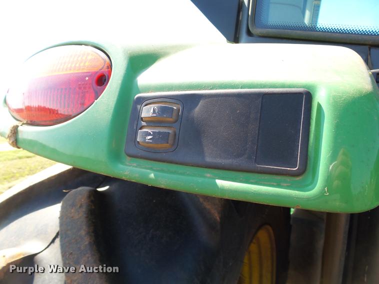 image for item DB4028 2012 John Deere 6125R tractor