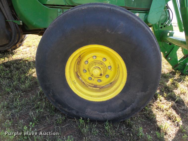 image for item DB4028 2012 John Deere 6125R tractor