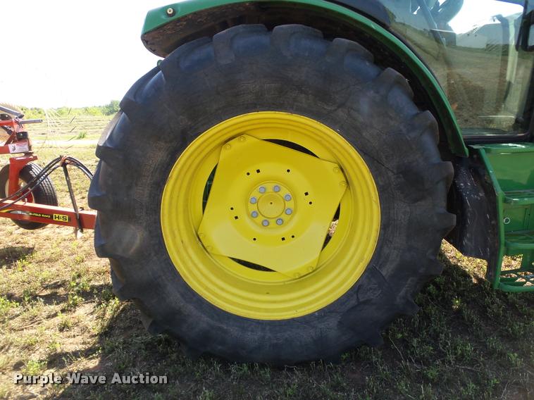 image for item DB4028 2012 John Deere 6125R tractor