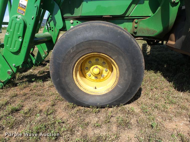 image for item DB4028 2012 John Deere 6125R tractor