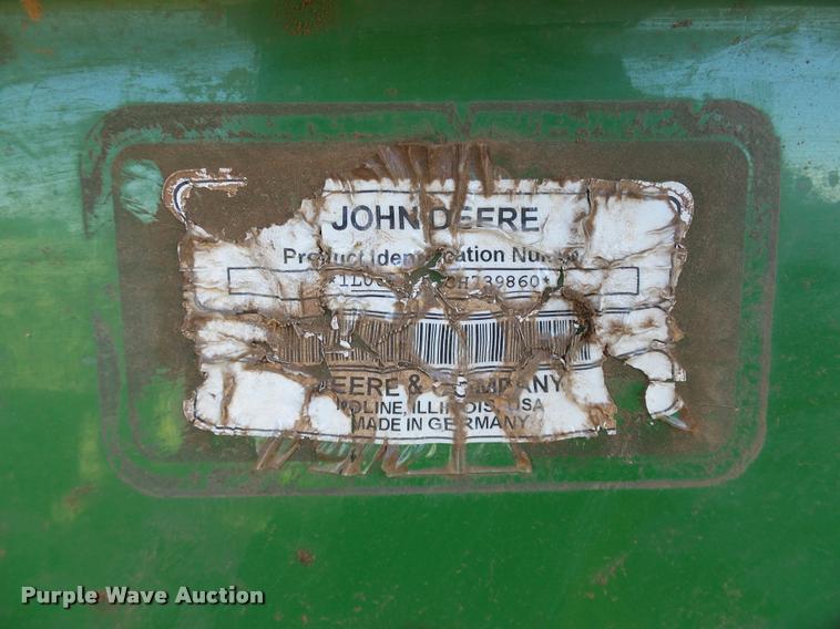 image for item DB4028 2012 John Deere 6125R tractor