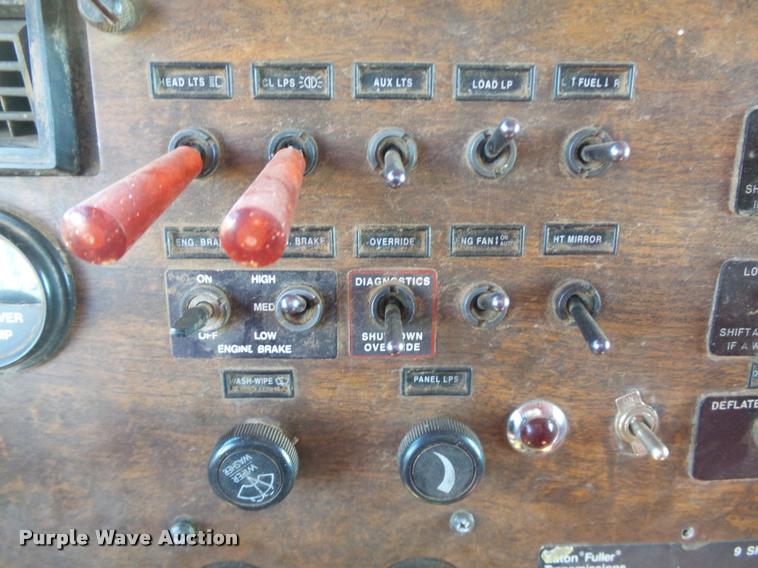 image for item DB4030 1995 Peterbilt 377 semi truck