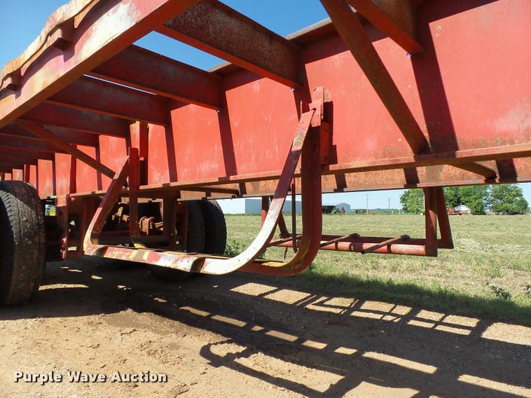 image for item DB4031 1974 Fruehauf/Hobbs FBEP42 flatbed trailer